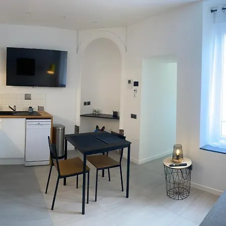 Logement Confortable, Nancy Thermal, Parc Ste-Marie Exterior photo