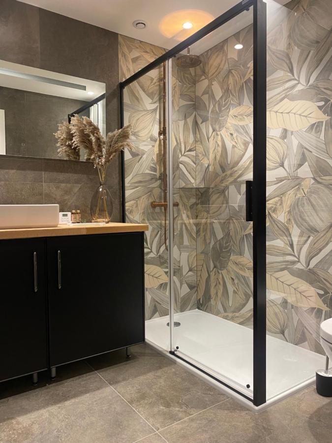 Apartment Confortable, Thermal, Parc Ste-marie *